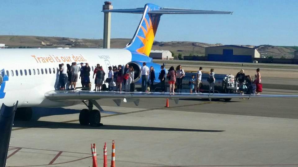 allegiant air5a02d4497d38e.jpg